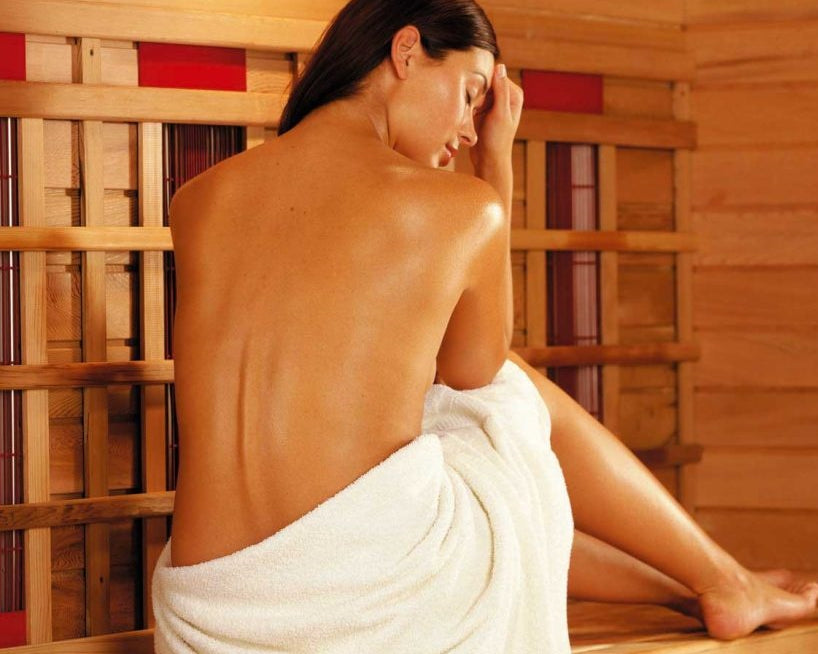 Can infrared saunas cause headaches?