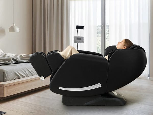 RealRelax Favor-06 2026 styled in a bedroom